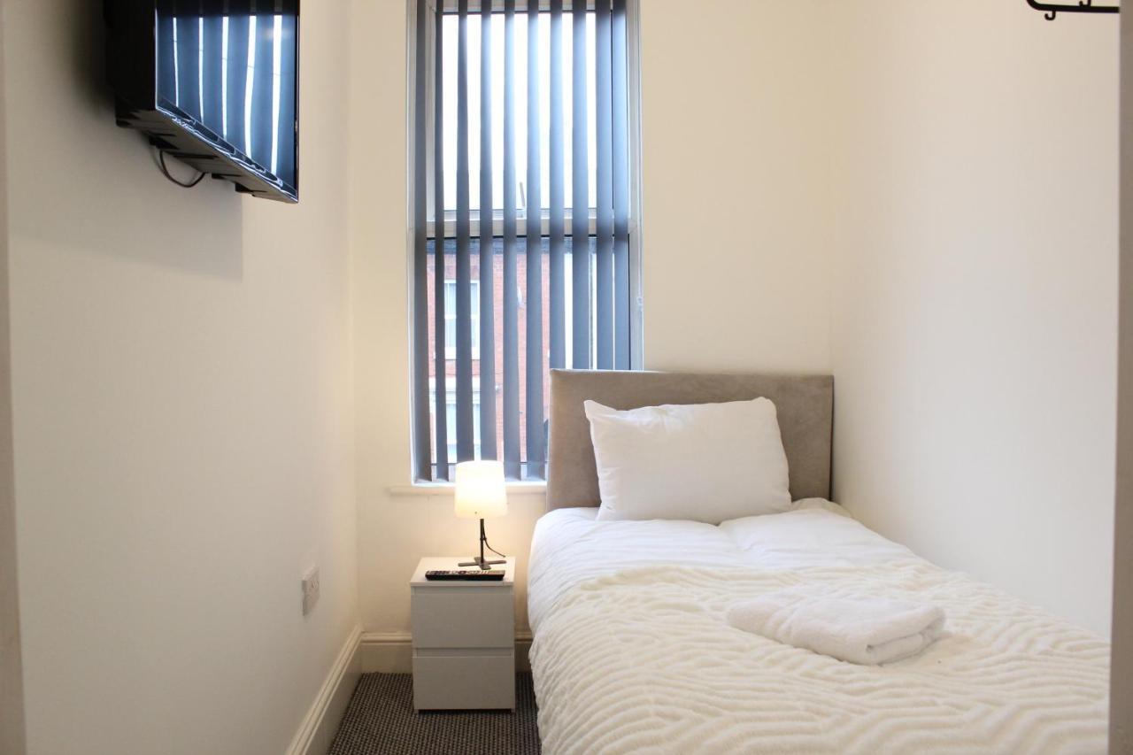 St Peter'S Shared House Hotel Birmingham Kültér fotó